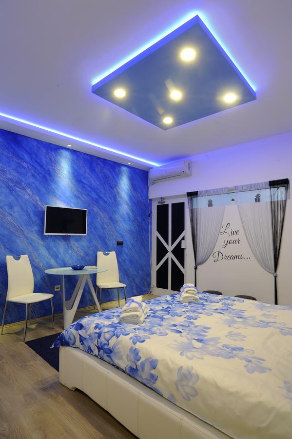 Apartment Rinaldi Lux Belgrado Exterior foto